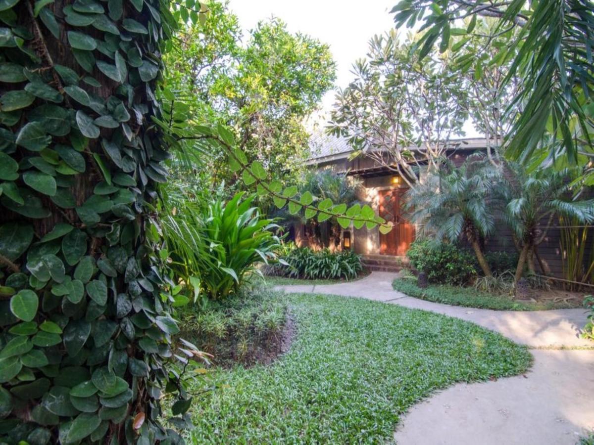 Baan Suan Residence เฮือนพักบ้านสวน Чиангмай Екстериор снимка